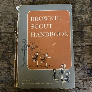 Vintage 1951 Brownie Scout Handbook Girl Scouts of America Hardcover